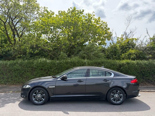 Jaguar XF 2.2D Portfolio Saloon Euro 5 S S BF65LHJ Brown #6