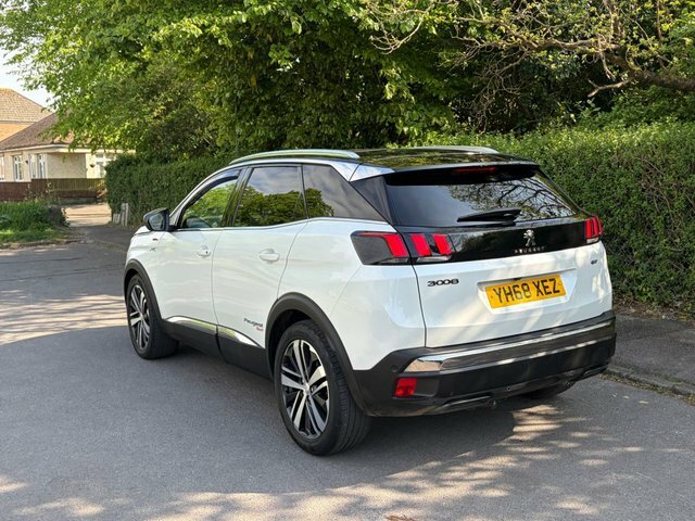 Peugeot 3008 2.0 Bluehdi Gt Suv Eat Euro 6 S S 18 YH68XEZ White #5
