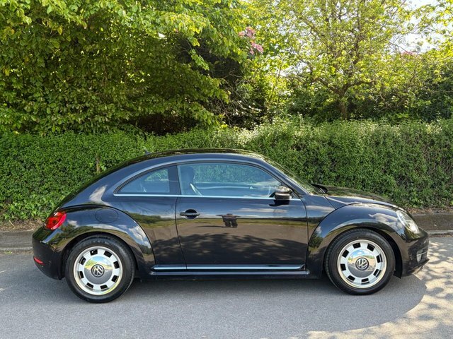 Volkswagen Beetle 1.6 Tdi Bluemotion Tech Design Hatchback Diese Black #2