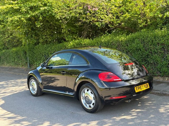 Volkswagen Beetle 1.6 Tdi Bluemotion Tech Design Hatchback Diese Black #4