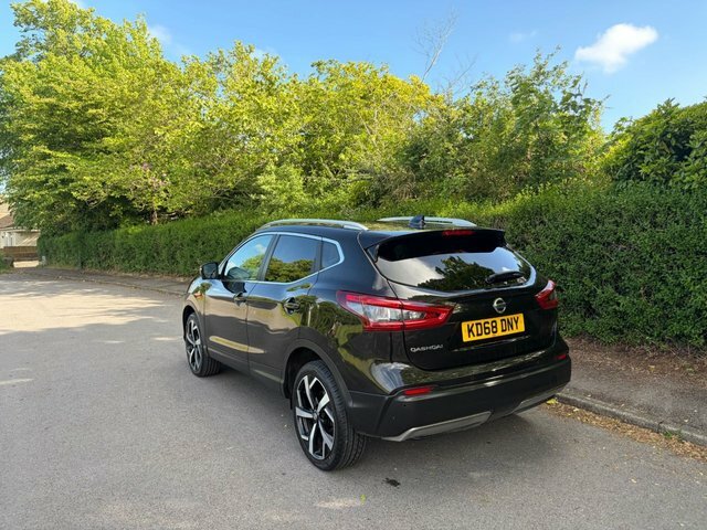Nissan Qashqai 1.3 Dig-t Tekna Suv Euro 6 S S KD68DNY Black #5