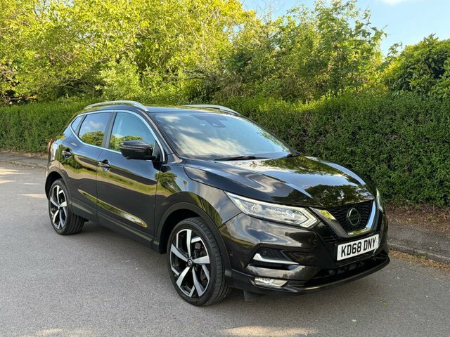 Nissan Qashqai 1.3 Dig-t Tekna Suv Euro 6 S S KD68DNY Black #4