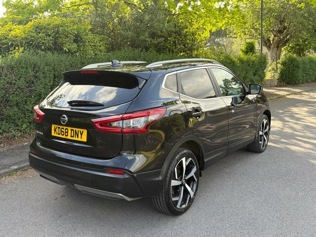 Nissan Qashqai 1.3 Dig-t Tekna Suv Euro 6 S S KD68DNY Black #3