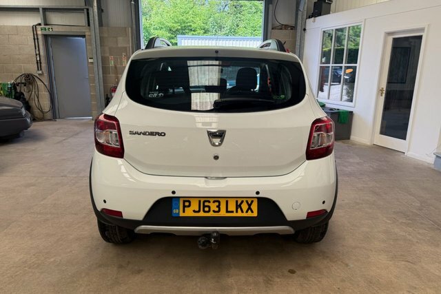 Dacia Sandero Stepway 1.5 Dci Laureate Hatchback Euro PJ63LKX White #5