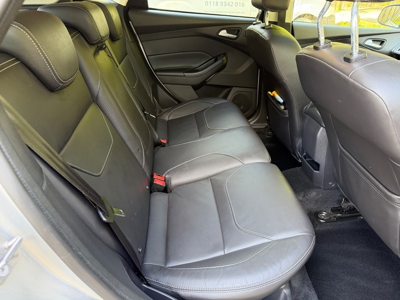 Ford Focus Titanium X Tdci SL09YEO Silver #4