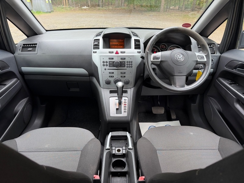 Vauxhall Zafira Exclusiv Cdti GU10ONG Blue #3