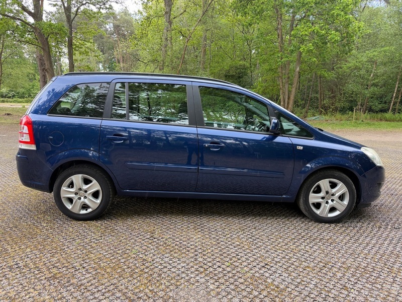 Vauxhall Zafira Exclusiv Cdti GU10ONG Blue #5