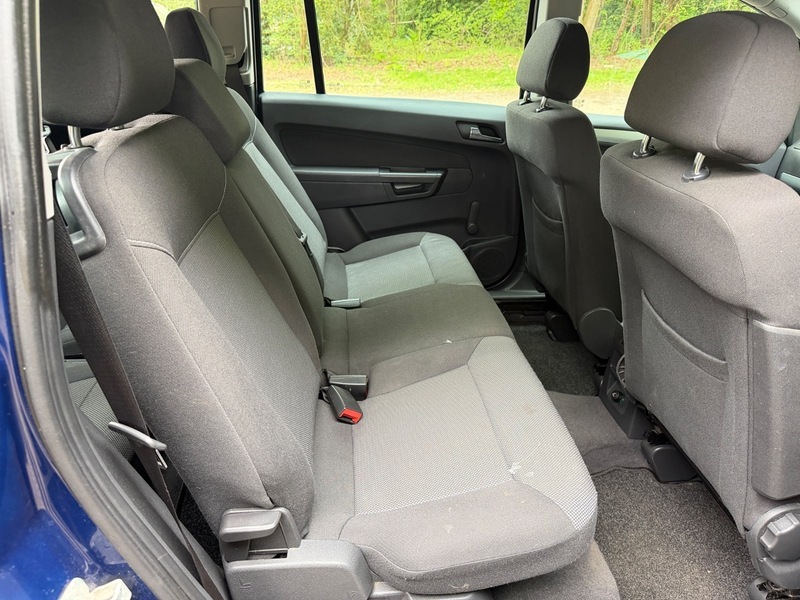 Vauxhall Zafira Exclusiv Cdti GU10ONG Blue #4