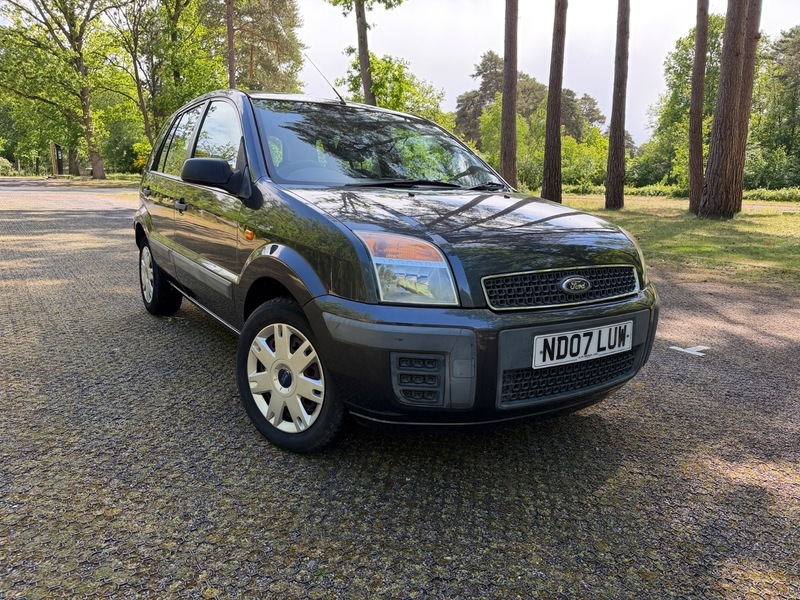 Ford Fusion Style Climate Grey #2