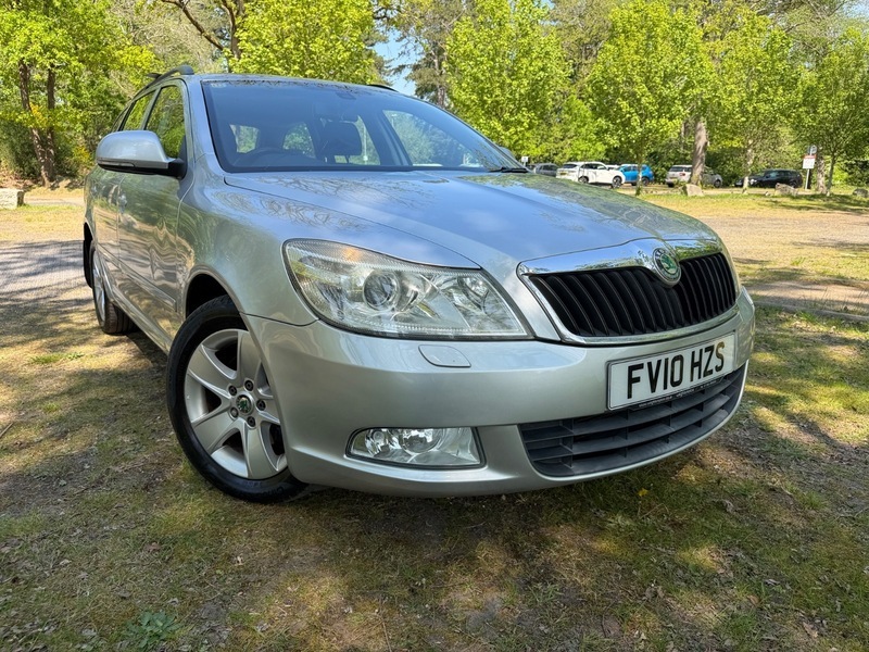 Skoda Octavia Elegance Tdi Dsg Silver