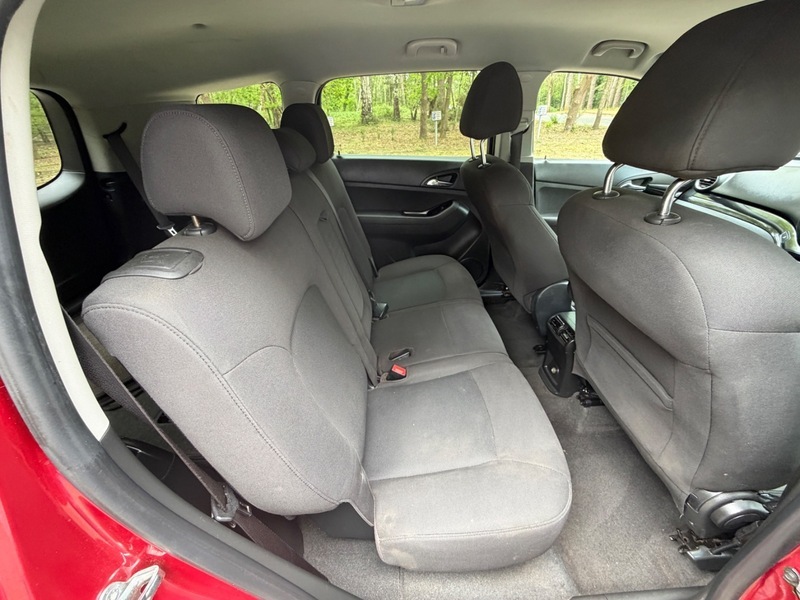 Chevrolet Orlando Lt AJ13PXD Red #4