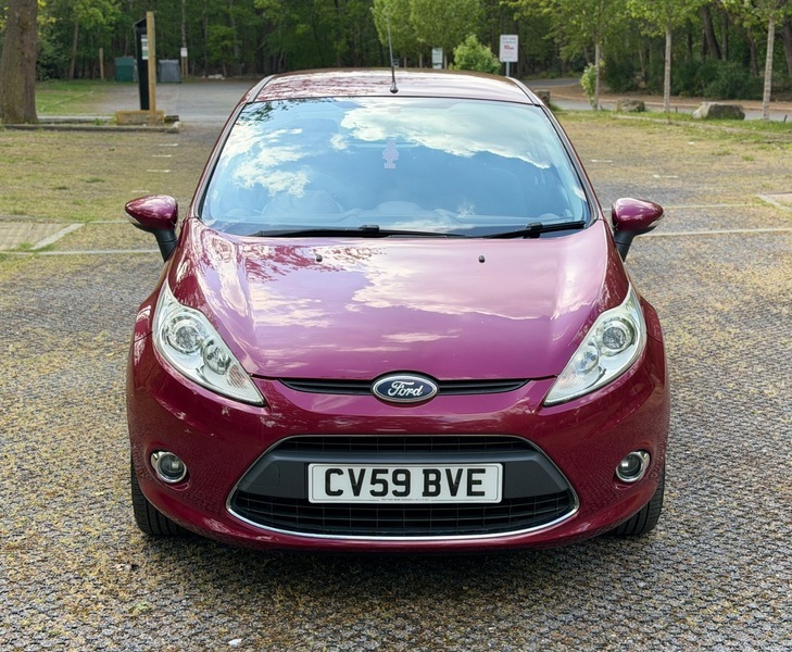 Ford Fiesta Zetec Red #5