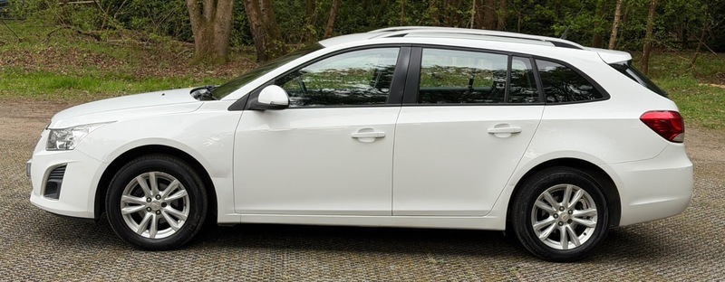 Chevrolet Cruze Ls Grey #9