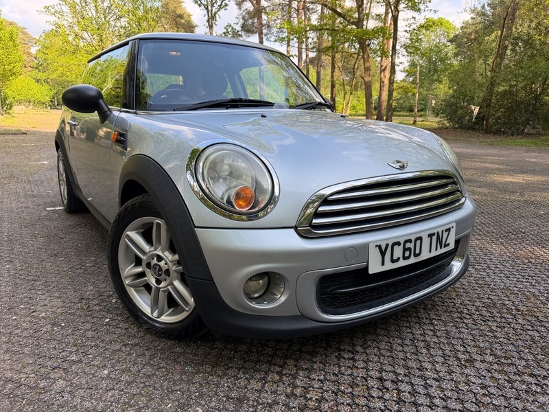 Mini Hatch D Silver