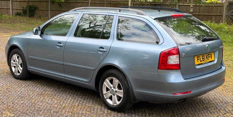 Skoda Octavia Se Tsi Dsg Grey #4