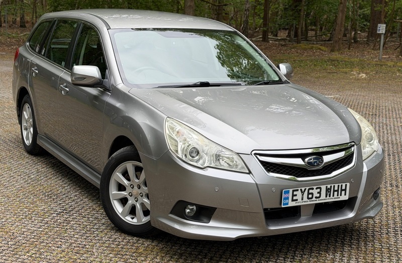 Subaru Legacy Es Nav Grey