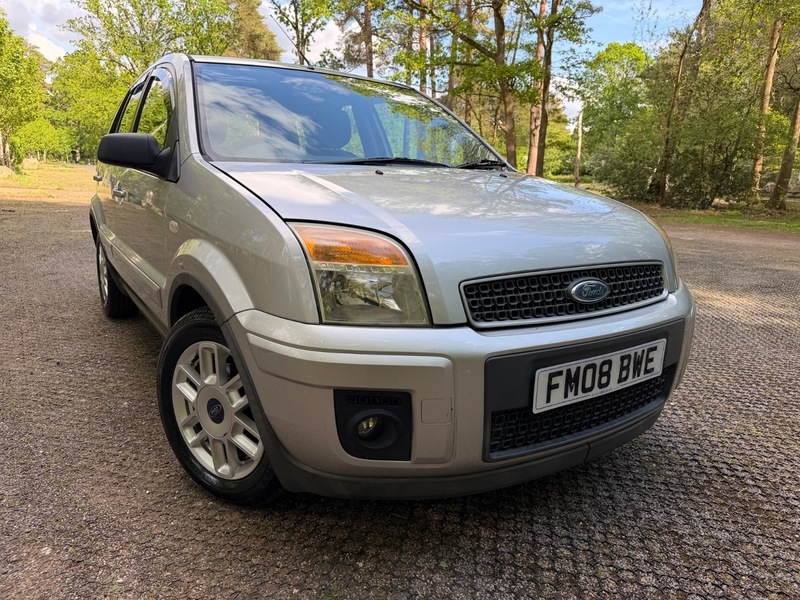 Ford Fusion Zetec Climate Silver