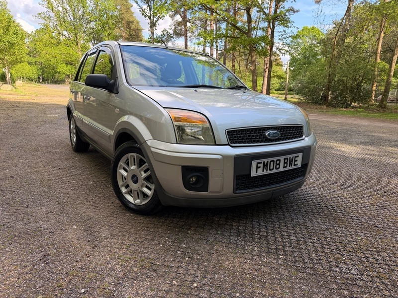 Ford Fusion Zetec Climate Silver #2