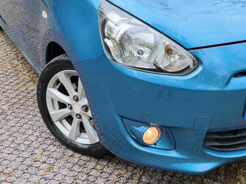 Mitsubishi Mirage 1 White #13
