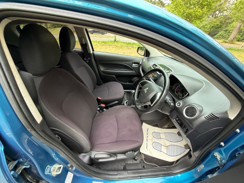 Mitsubishi Mirage 1 White #3