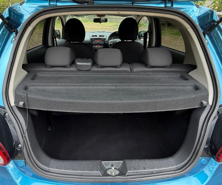 Mitsubishi Mirage 1 White #26