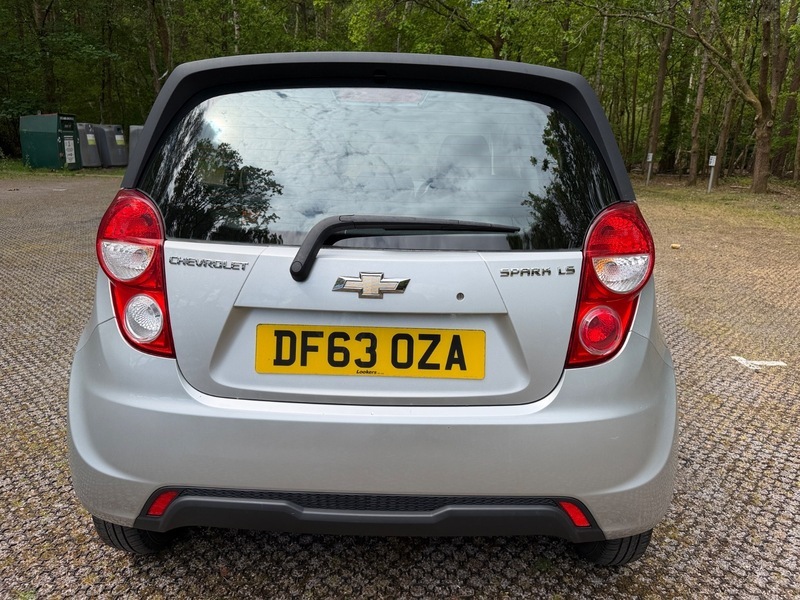 Chevrolet Spark 1.0 Ls Black #13