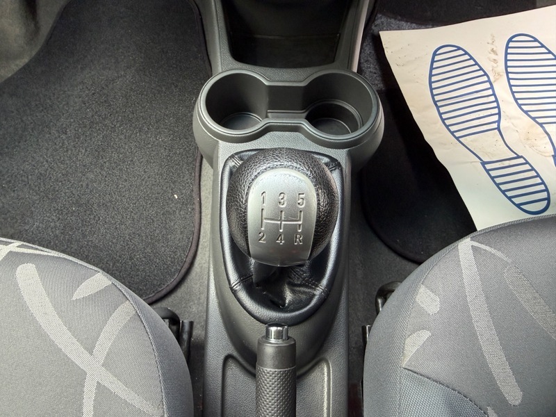 Chevrolet Spark 1.0 Ls Black #25