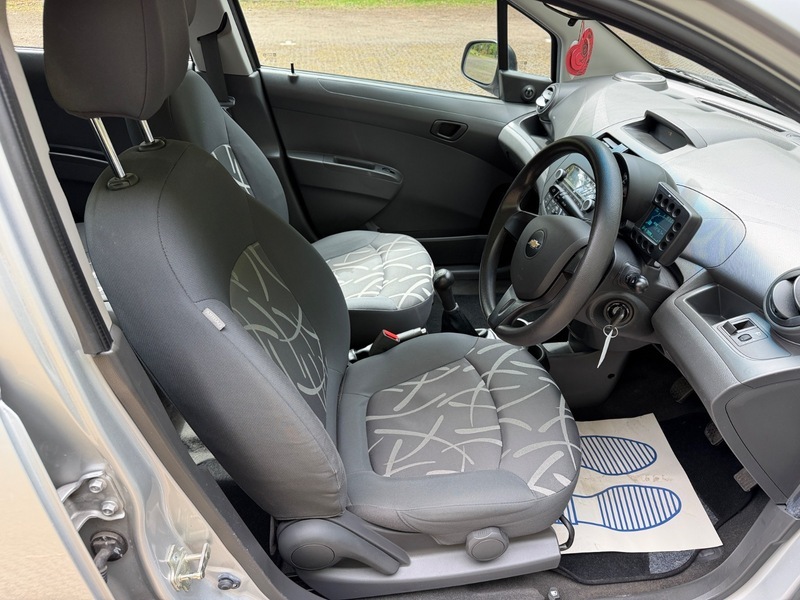 Chevrolet Spark 1.0 Ls Black #16