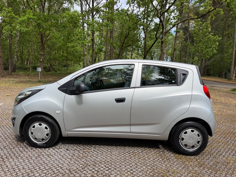 Chevrolet Spark 1.0 Ls Black #7