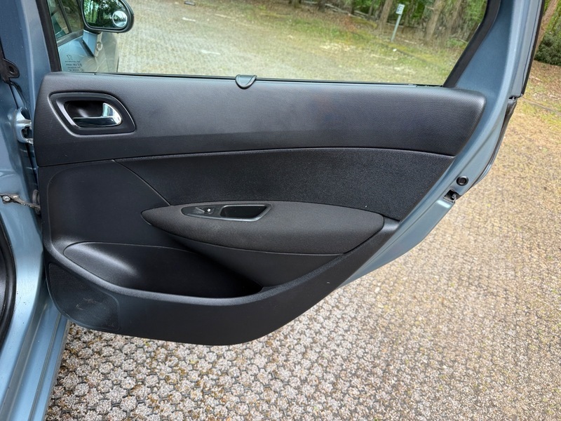 Peugeot 308 SW 1.6L Sport Silver #49