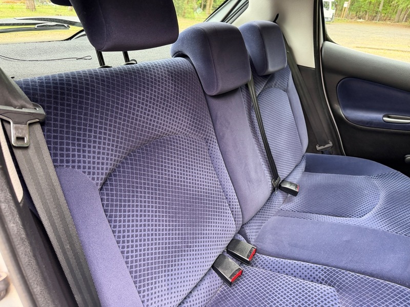 Peugeot 206 Hatchback Silver #20