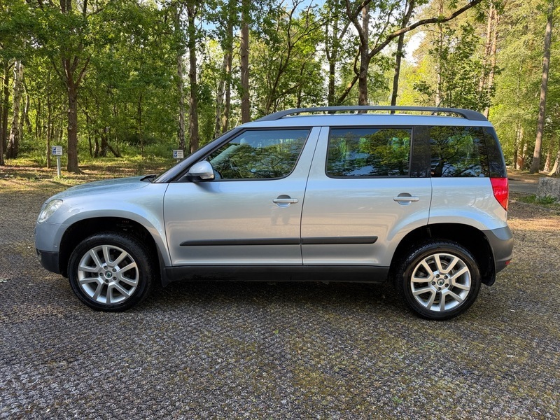 Skoda Yeti 2L Elegance Grey #7