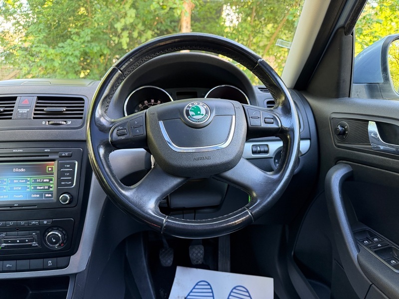 Skoda Yeti 2L Elegance Grey #30