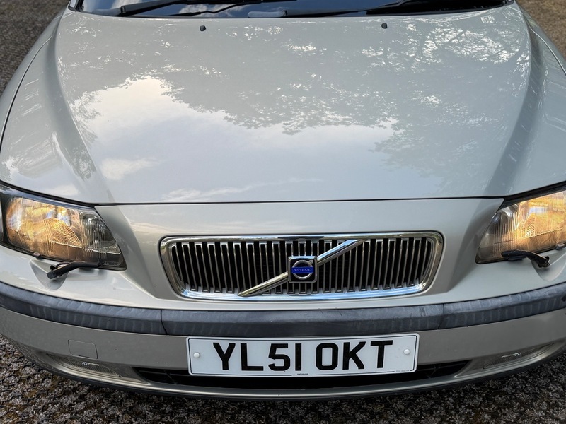 Volvo V70 2.4 Se Silver #11