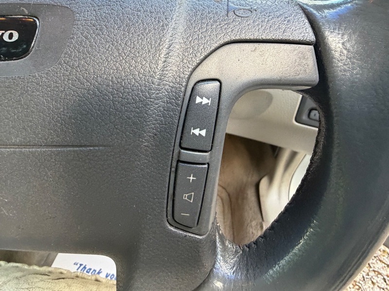 Volvo V70 2.4 Se Silver #17