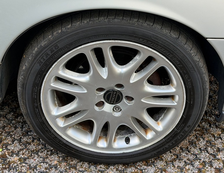 Volvo V70 2.4 Se Silver #24
