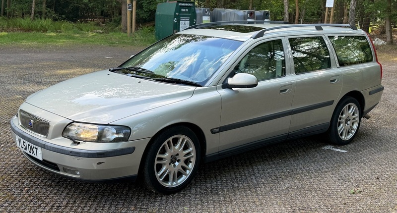 Volvo V70 2.4 Se Silver #12