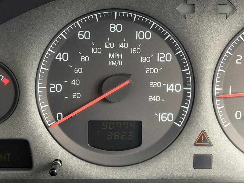 Volvo V70 2.4 Se Silver #33