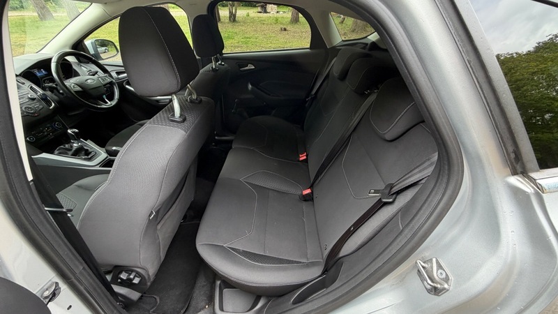 Ford Focus Zetec Tdci CA65DXG Silver #4