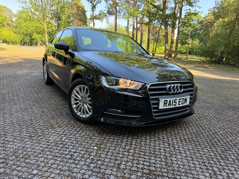 Audi A3 Tdi Se Technik RA15EOM Black #2