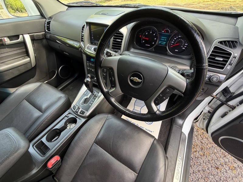 Chevrolet Captiva  Grey #24