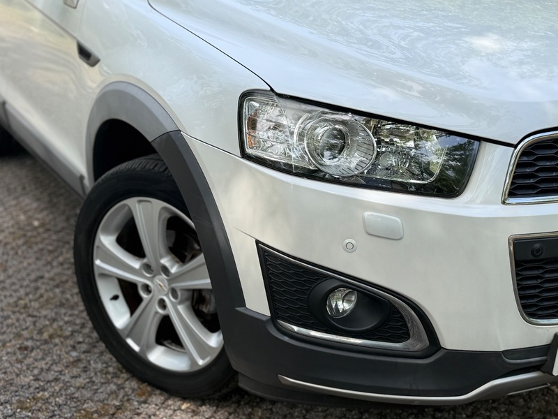 Chevrolet Captiva  Grey #14