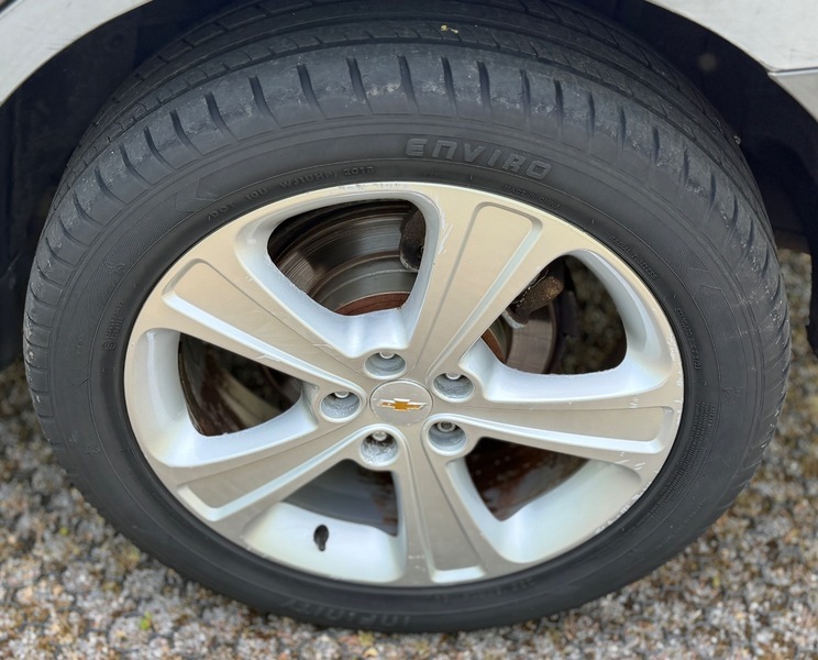 Chevrolet Captiva  Grey #17