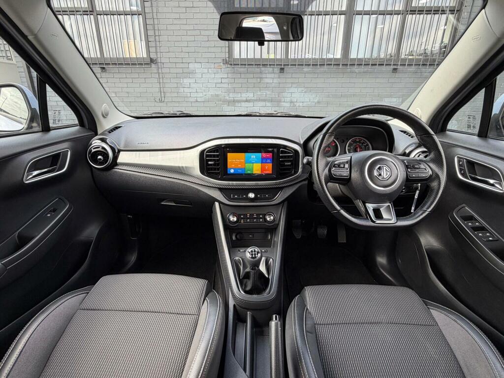 MG MG3 Hatchback 1.5 Vti-tech Exclusive Nav Euro 6 Ss PJ23GHN Silver #2