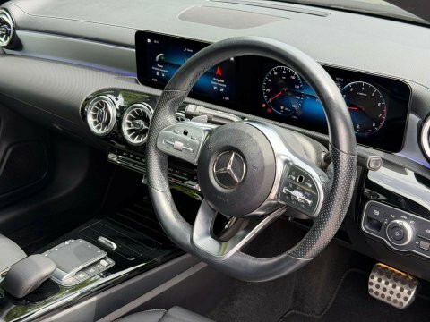 Mercedes-Benz CLA Class 1.3 Cla 180 GY72DYV Black #2