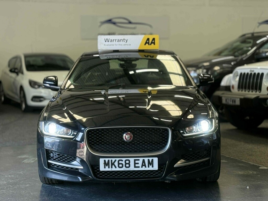 Jaguar XE Saloon 2.0 D R-sport 201868 Black #2