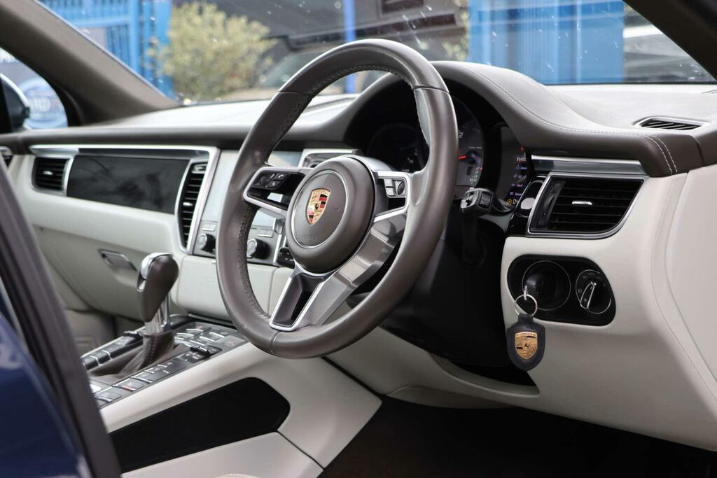 Porsche Macan 3.0 Td V6 S Pdk 4Wd Euro 6 Ss GX17UGZ Blue #5