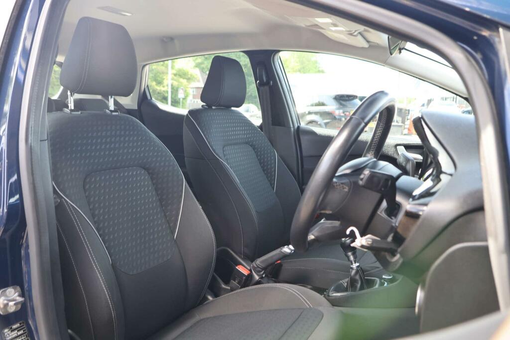 Ford Fiesta 1.0T Ecoboost Zetec Euro 6 Ss SA67XCJ Blue #5