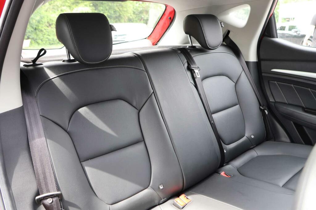 MG ZS 1.5 Vti-tech Exclusive Euro 6 Ss Red #6
