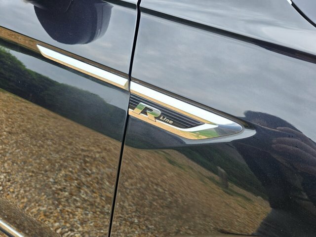 Volkswagen Tiguan Tsi R-line Suv ML67TGE Black #4